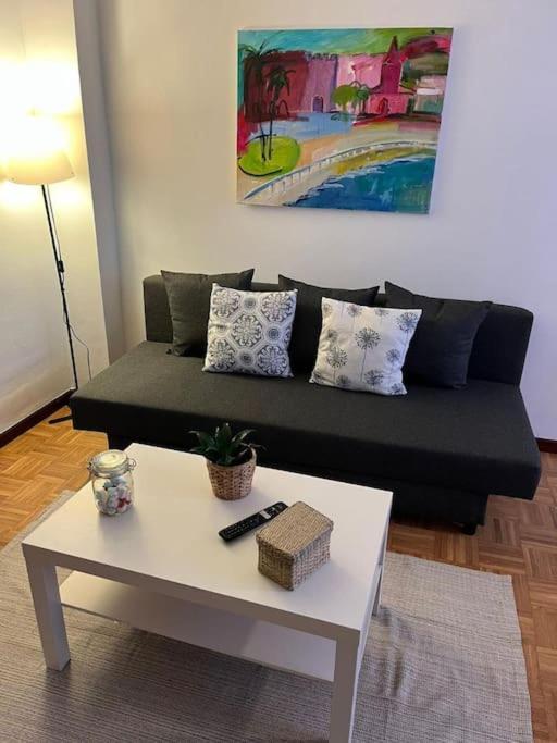 Acogedor Y Soleado Apartamento Recien Amueblado En Gijon Luaran gambar